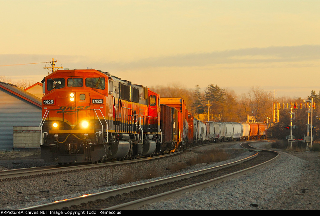 BNSF 1425